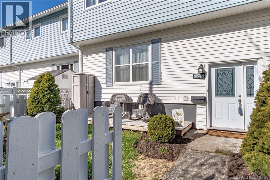 325 Tartan Street - 5
