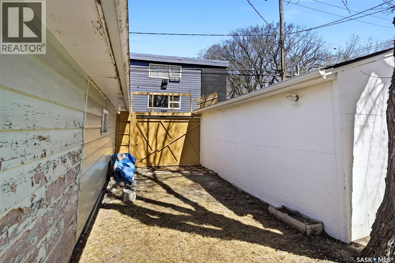 1206 Victoria AVENUE - 29