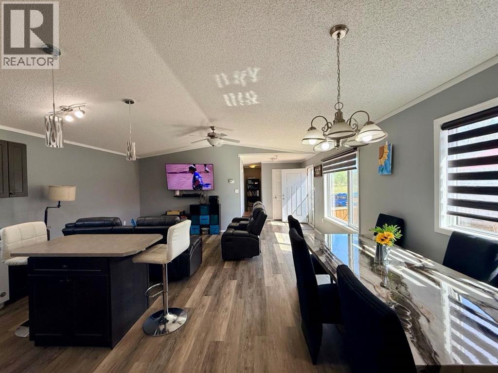 4410 48 Street - 10