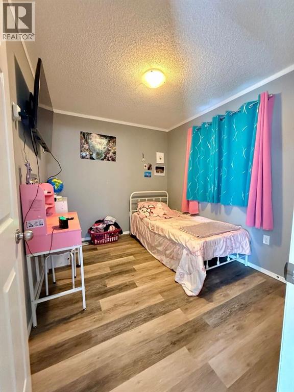 4410 48 Street - 27