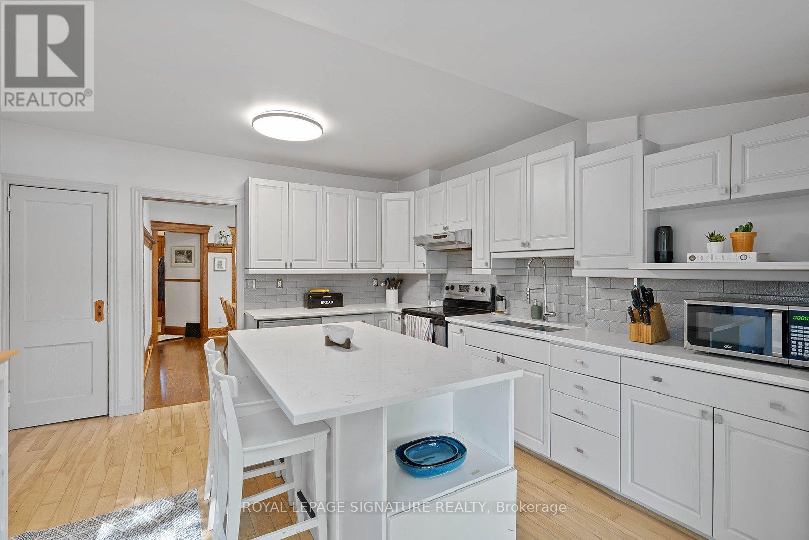 55 KINGSTON ROAD - 9