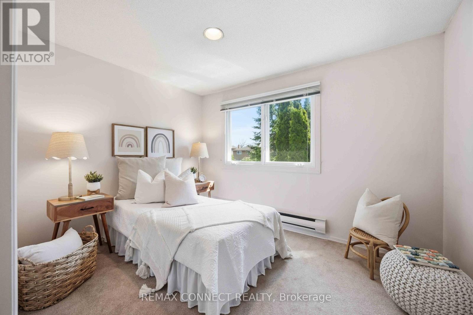 107 FAIRGLEN AVENUE - 31