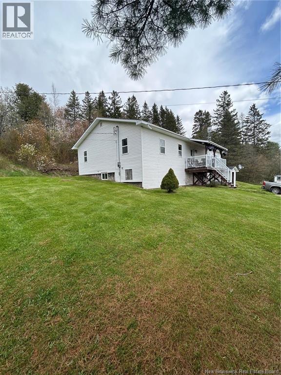 709 Back Road - Image 2