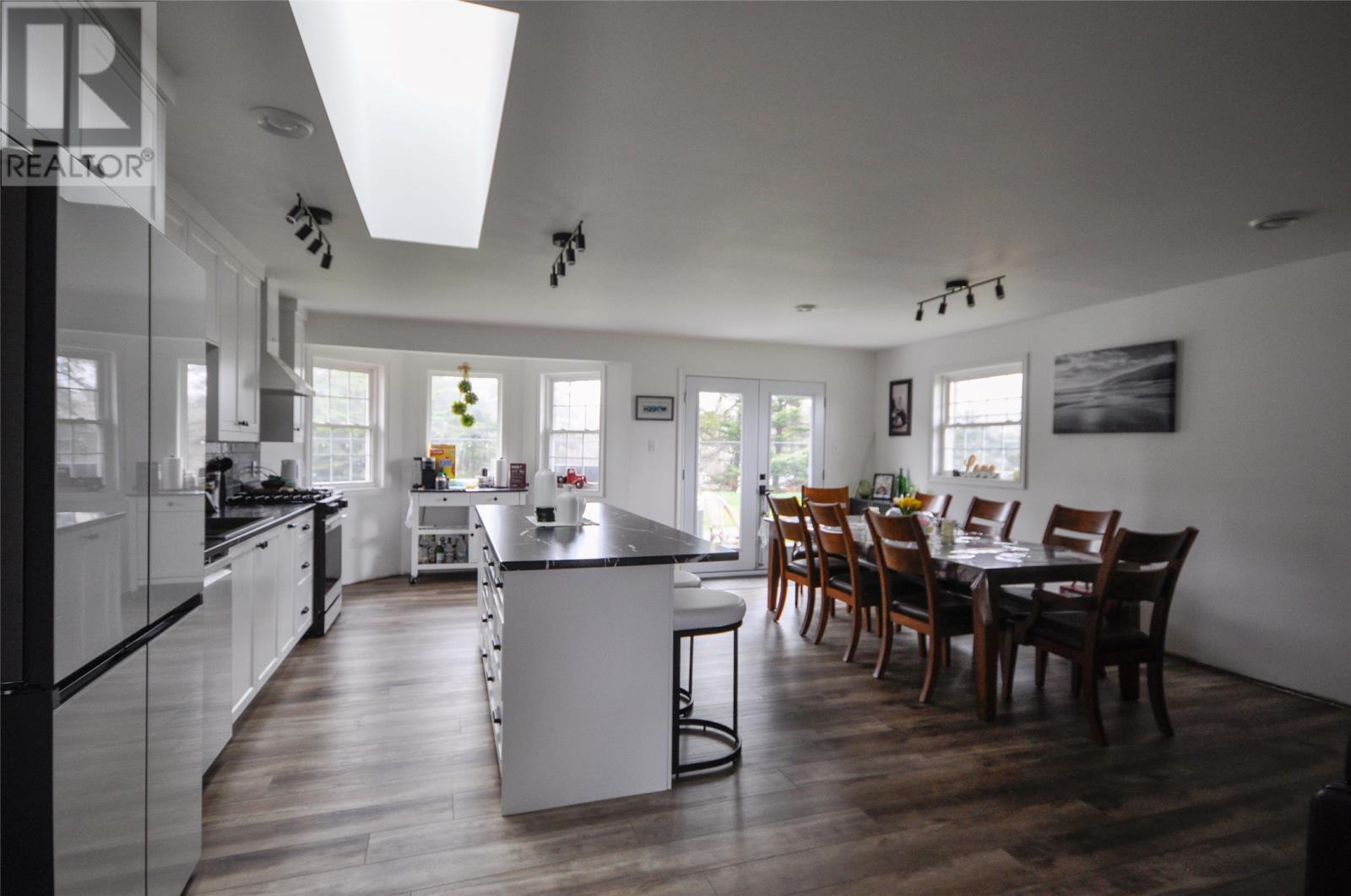 2-4 Burntwoods Place - 14