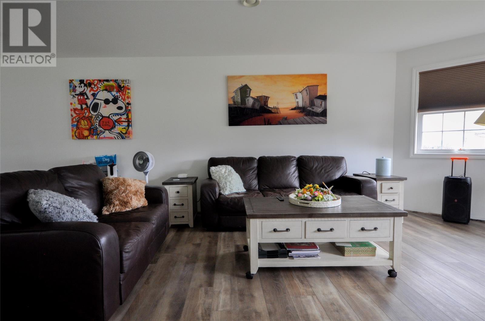 2-4 Burntwoods Place - 17