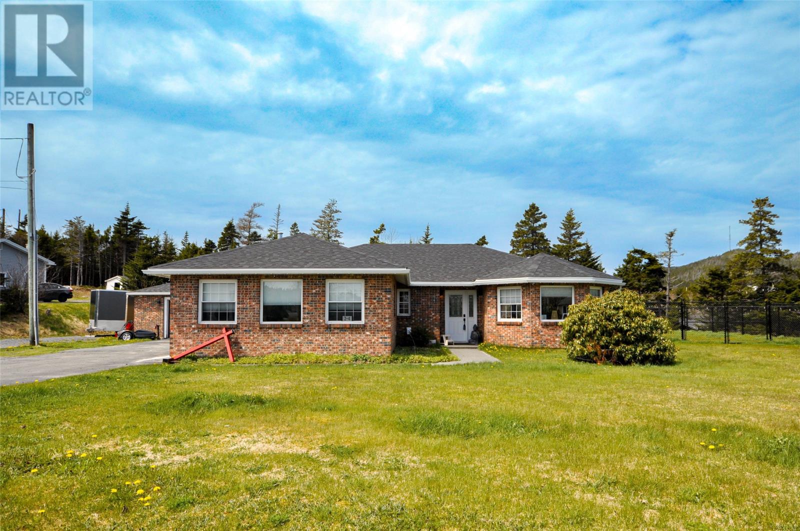 2-4 Burntwoods Place - 2