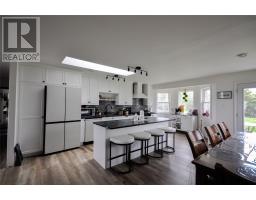2-4 Burntwoods Place thumbnail 12