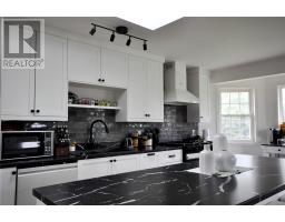 2-4 Burntwoods Place thumbnail 13