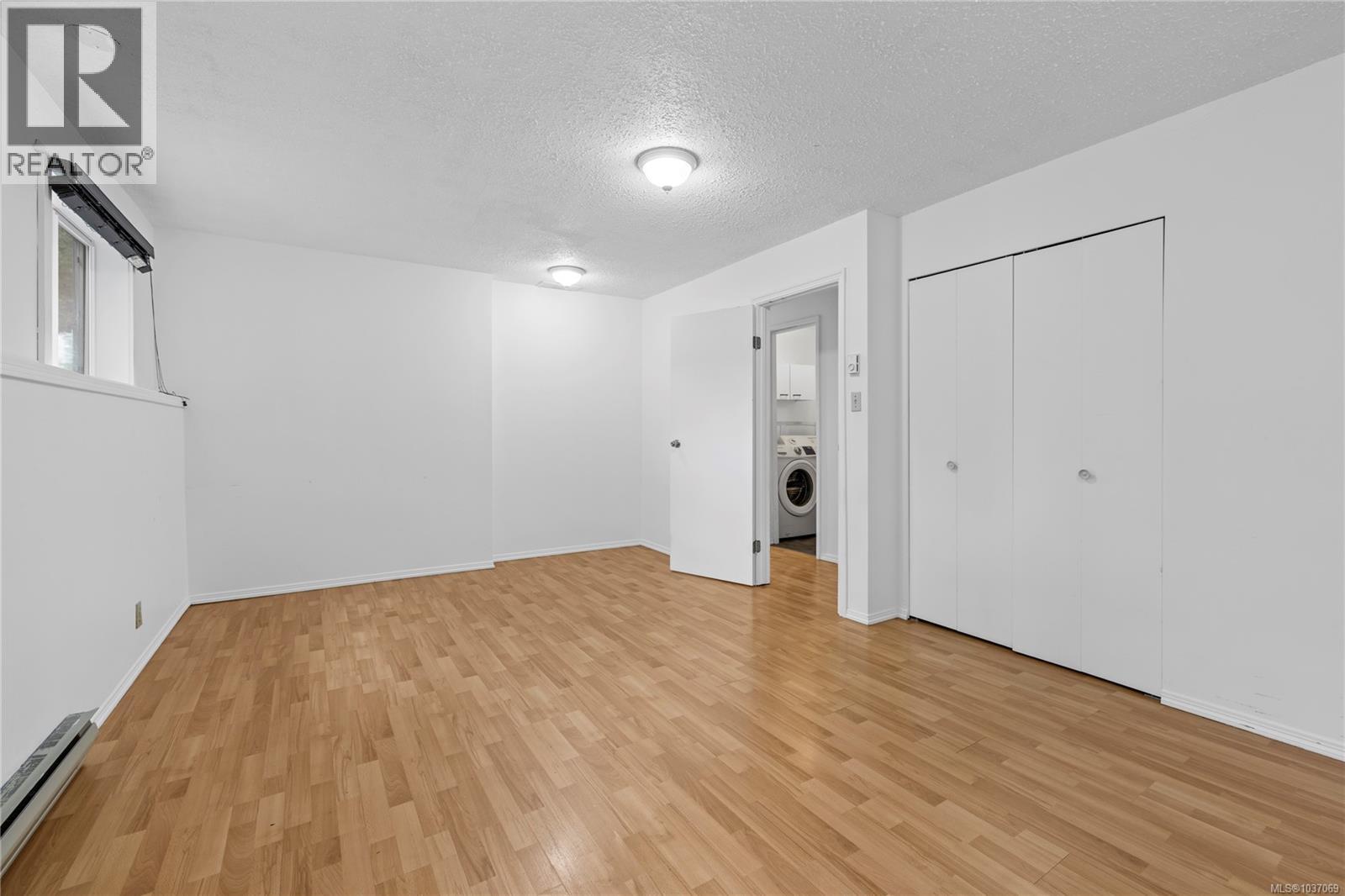 2109 Lakeside Dr - 26