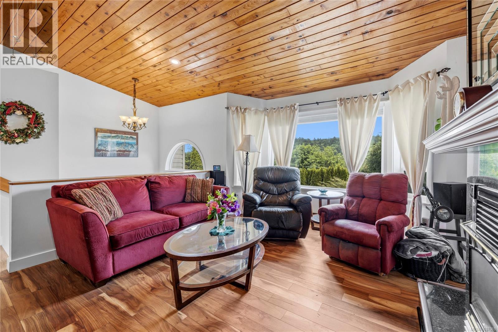 2109 Lakeside Dr - 13