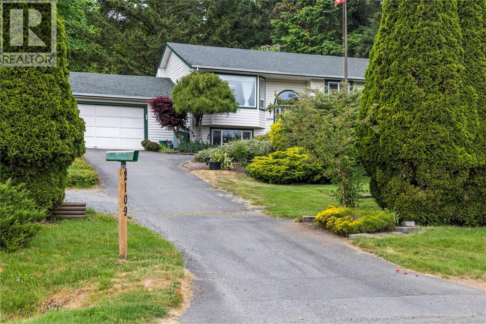 2109 Lakeside Dr - 44