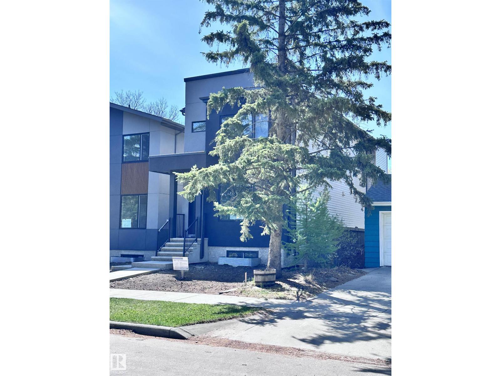 7605 92 AV NW - 64
