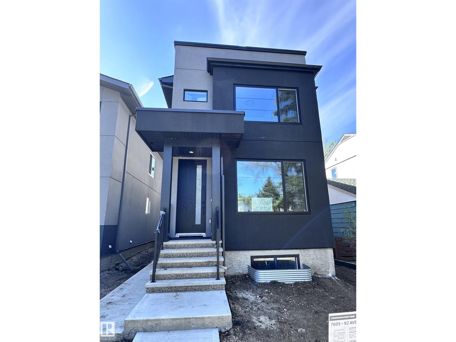 7605 92 AV NW - Image 3