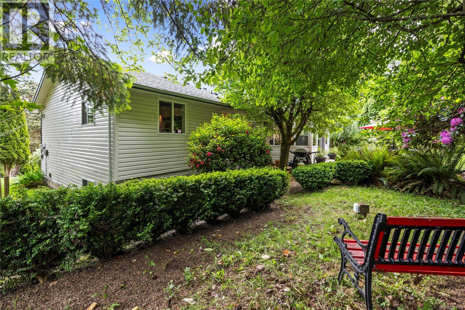 2109 Lakeside Dr - 39