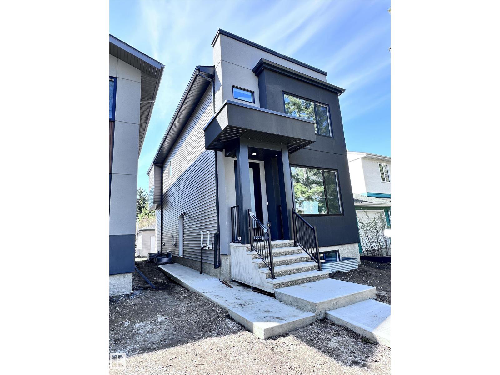 7605 92 AV NW - 2