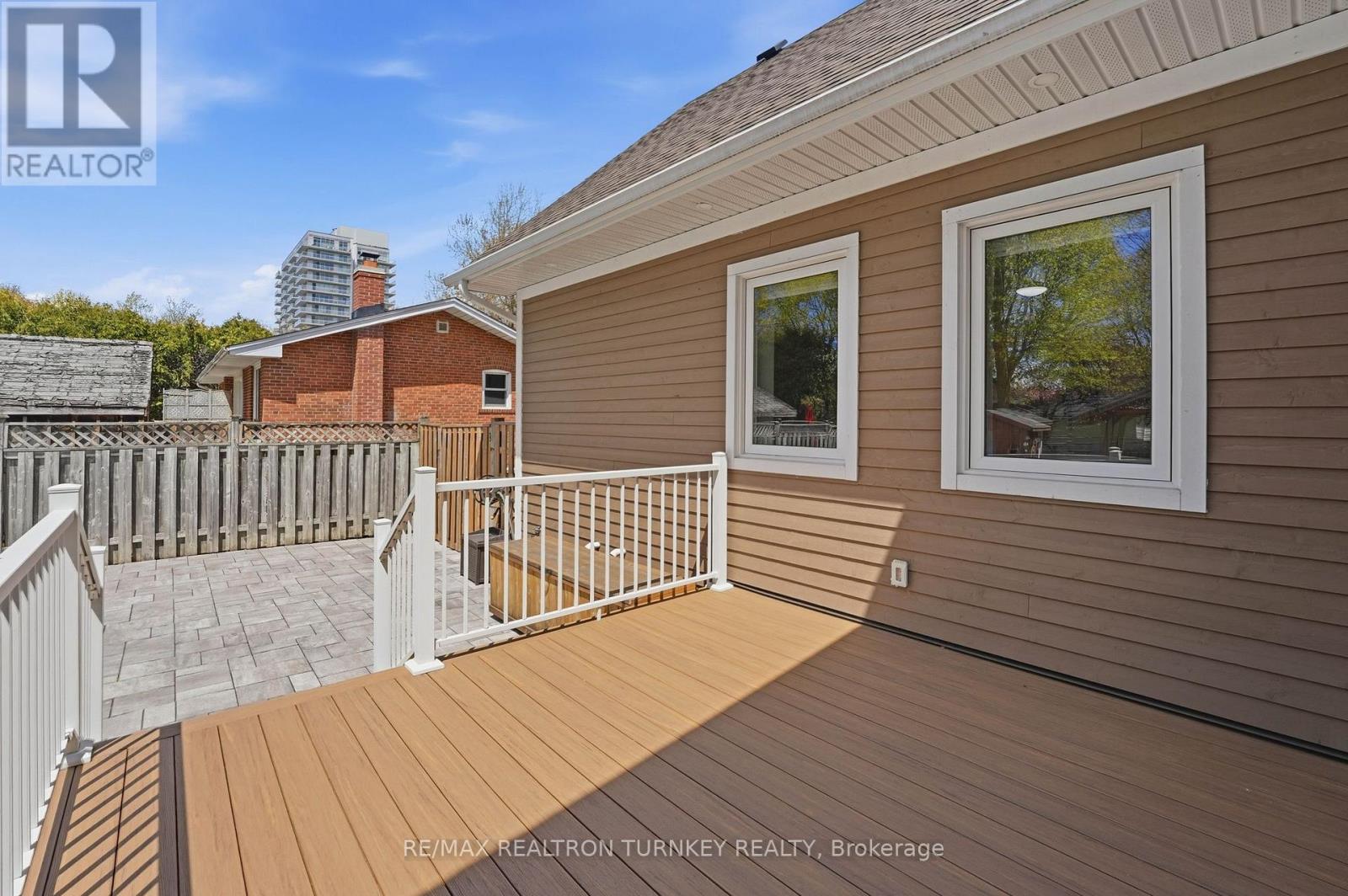 178 PARKVIEW CRESCENT - 33