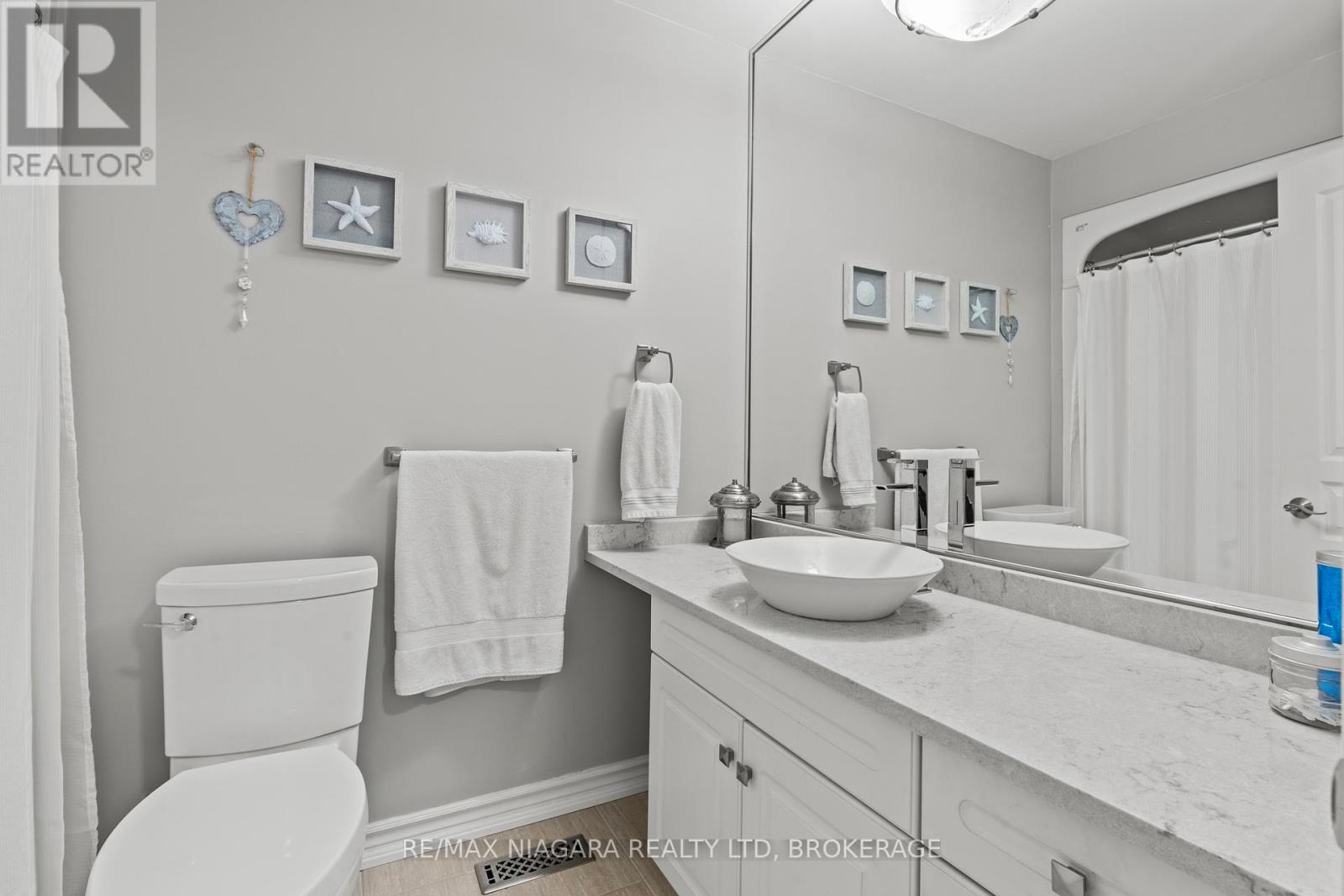 #3 88 LAKEPORT ROAD - 28