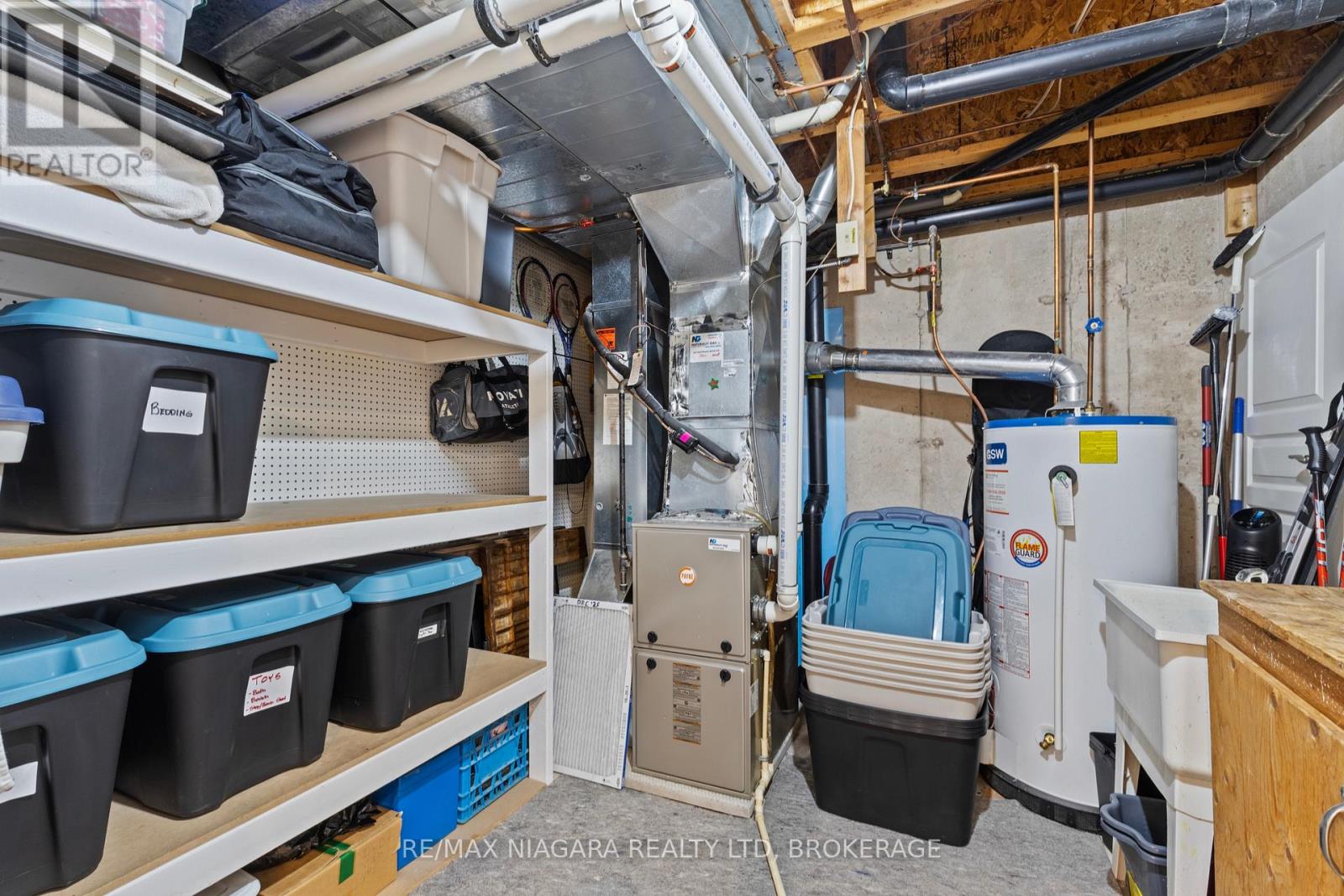 #3 88 LAKEPORT ROAD - Image 35
