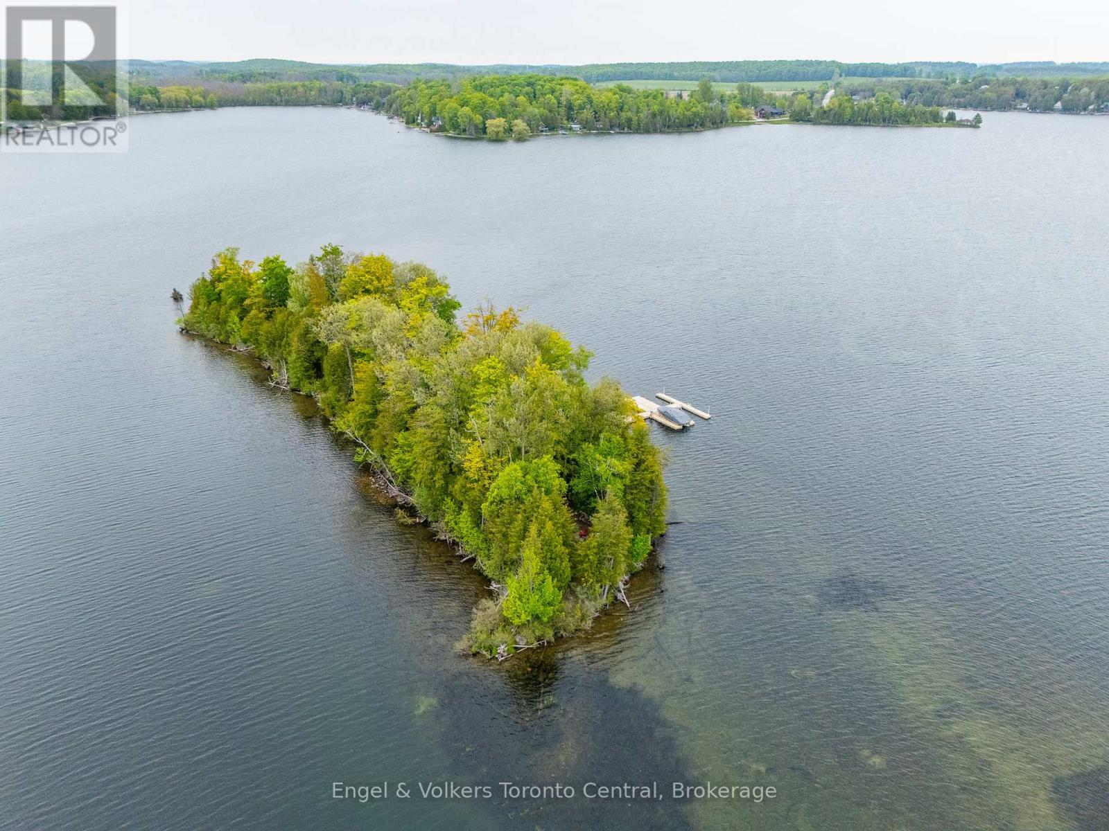 14 VICTORIA ISLAND - 34
