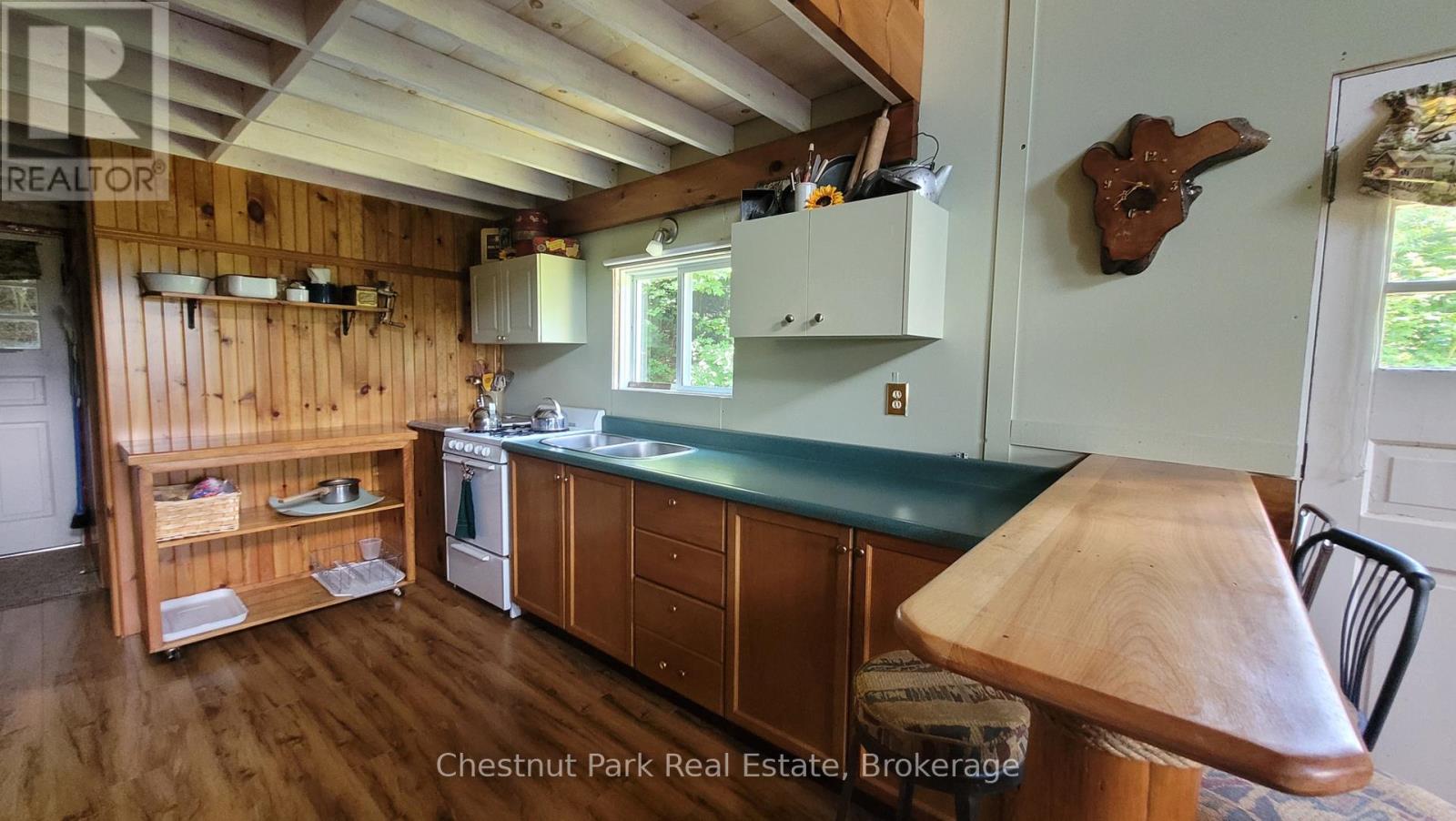 1060 BAKER SIDE ROAD - 9