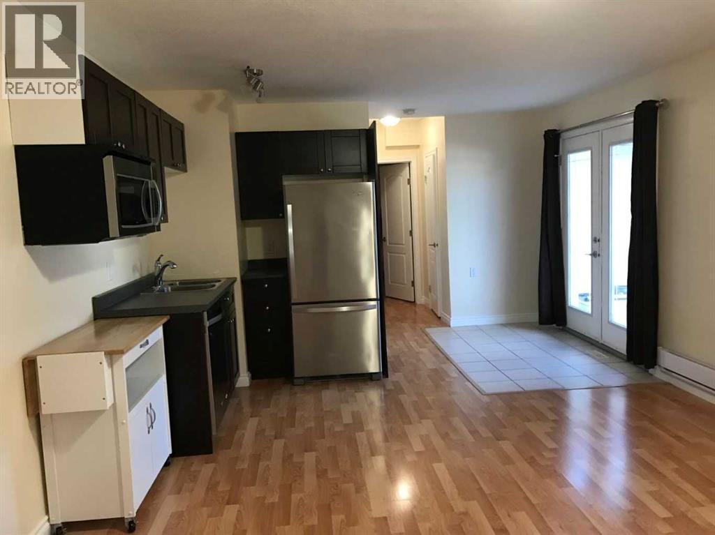 10531 104 Avenue - 21