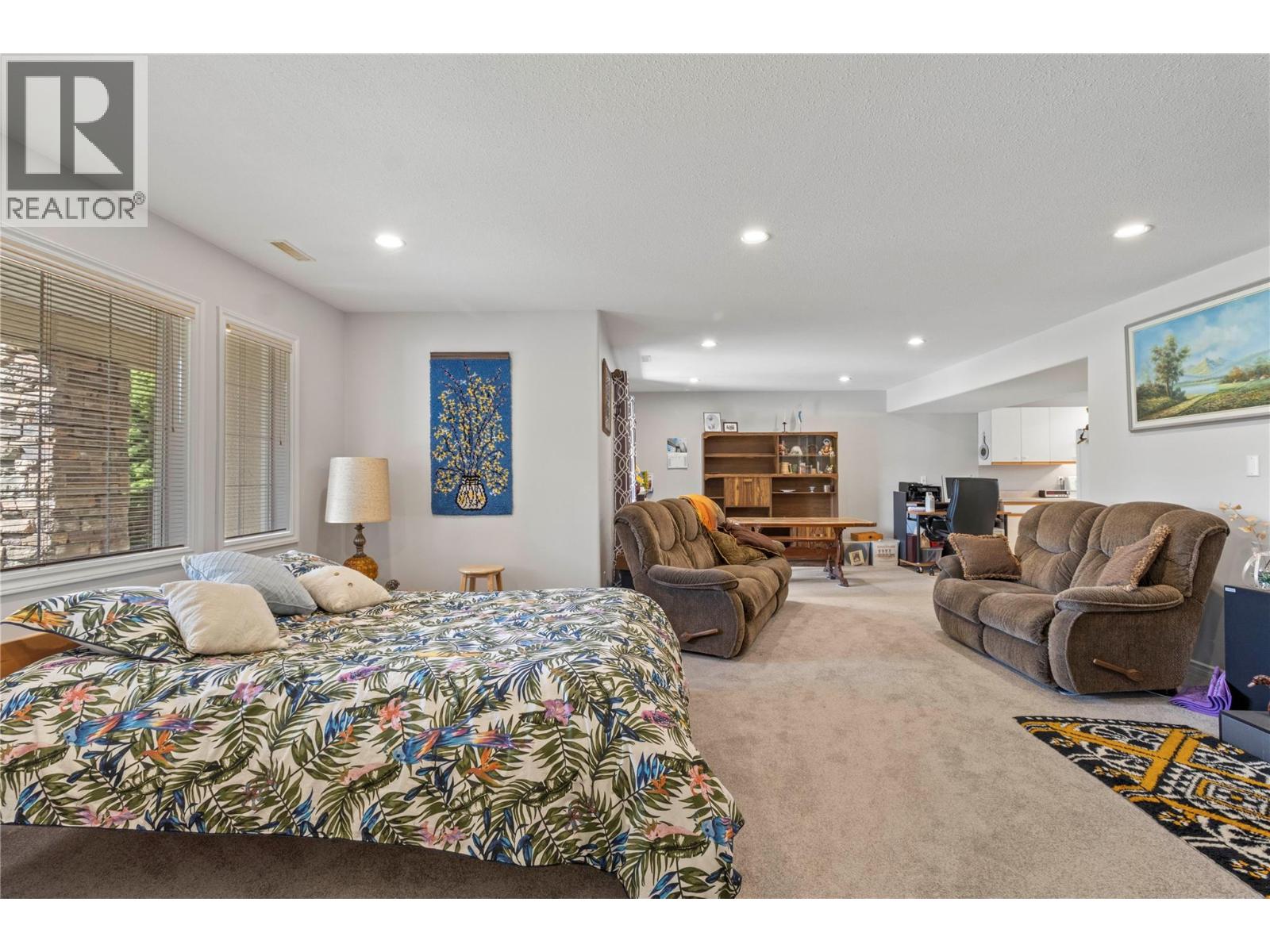  5231 11 Street Northeast, Salmon Arm