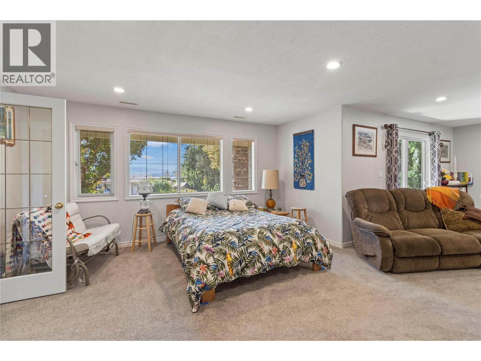  5231 11 Street Northeast, Salmon Arm