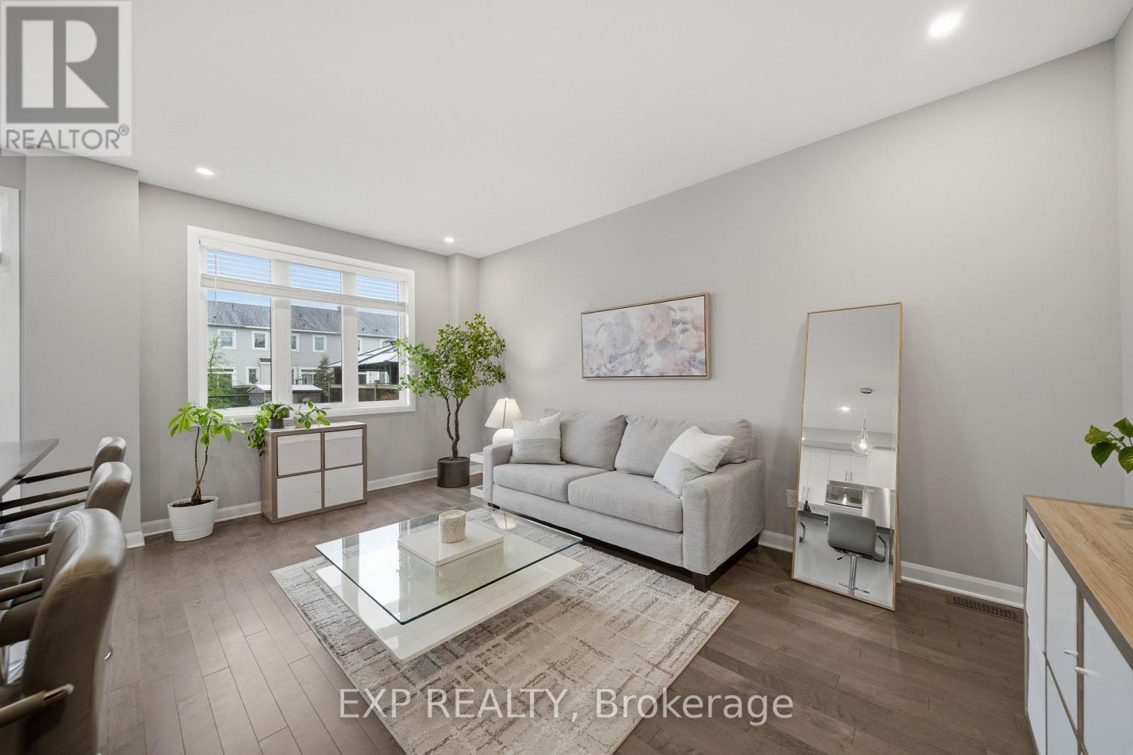 66 GARDENPOST TERRACE - 7