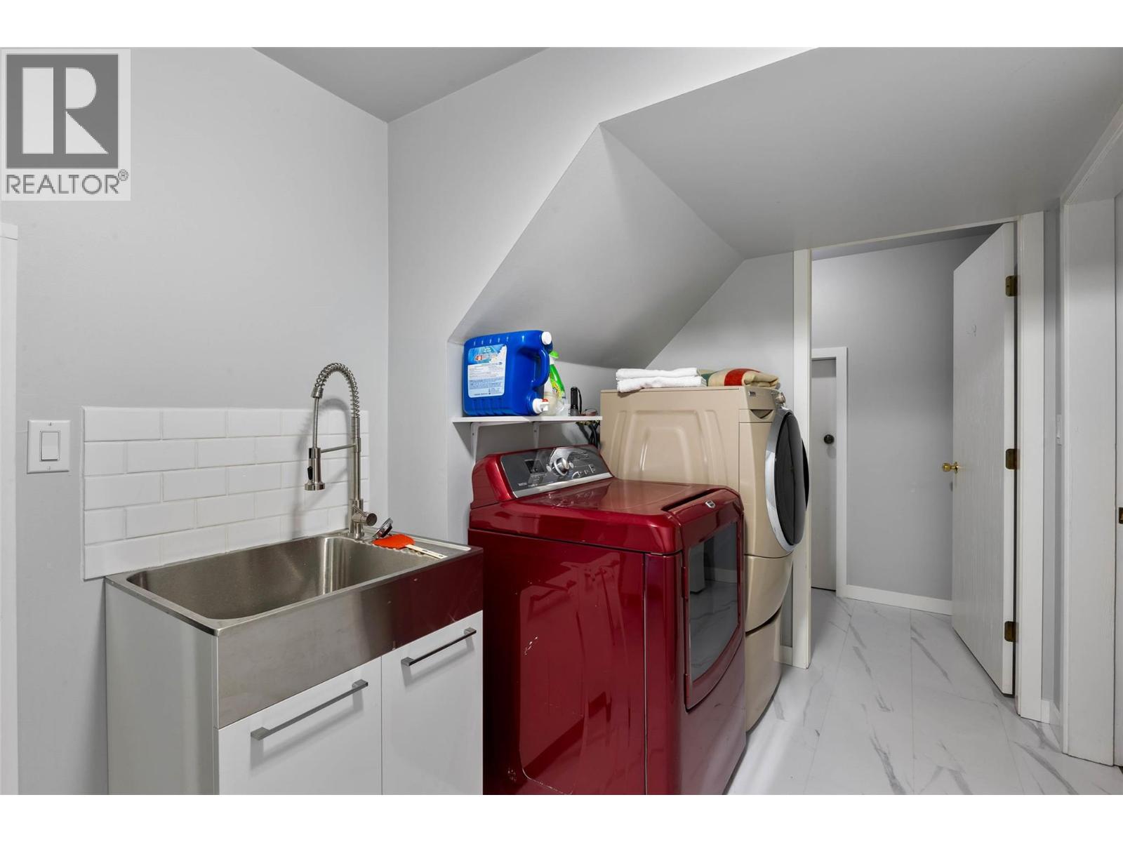 3084 DOHM Road - 50