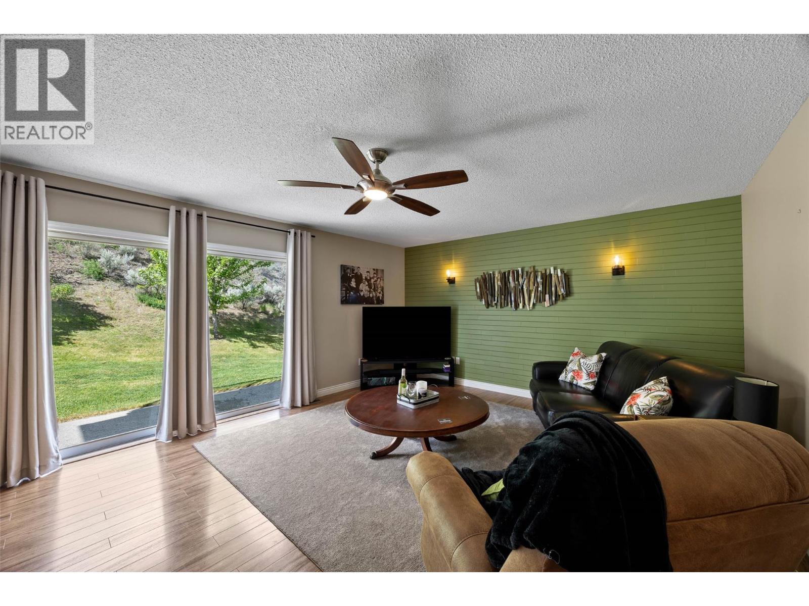 3084 DOHM Road - 36
