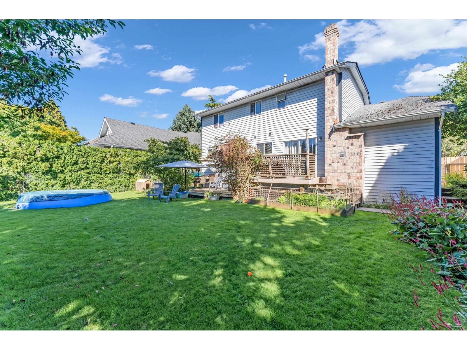 1055 163A STREET, Surrey