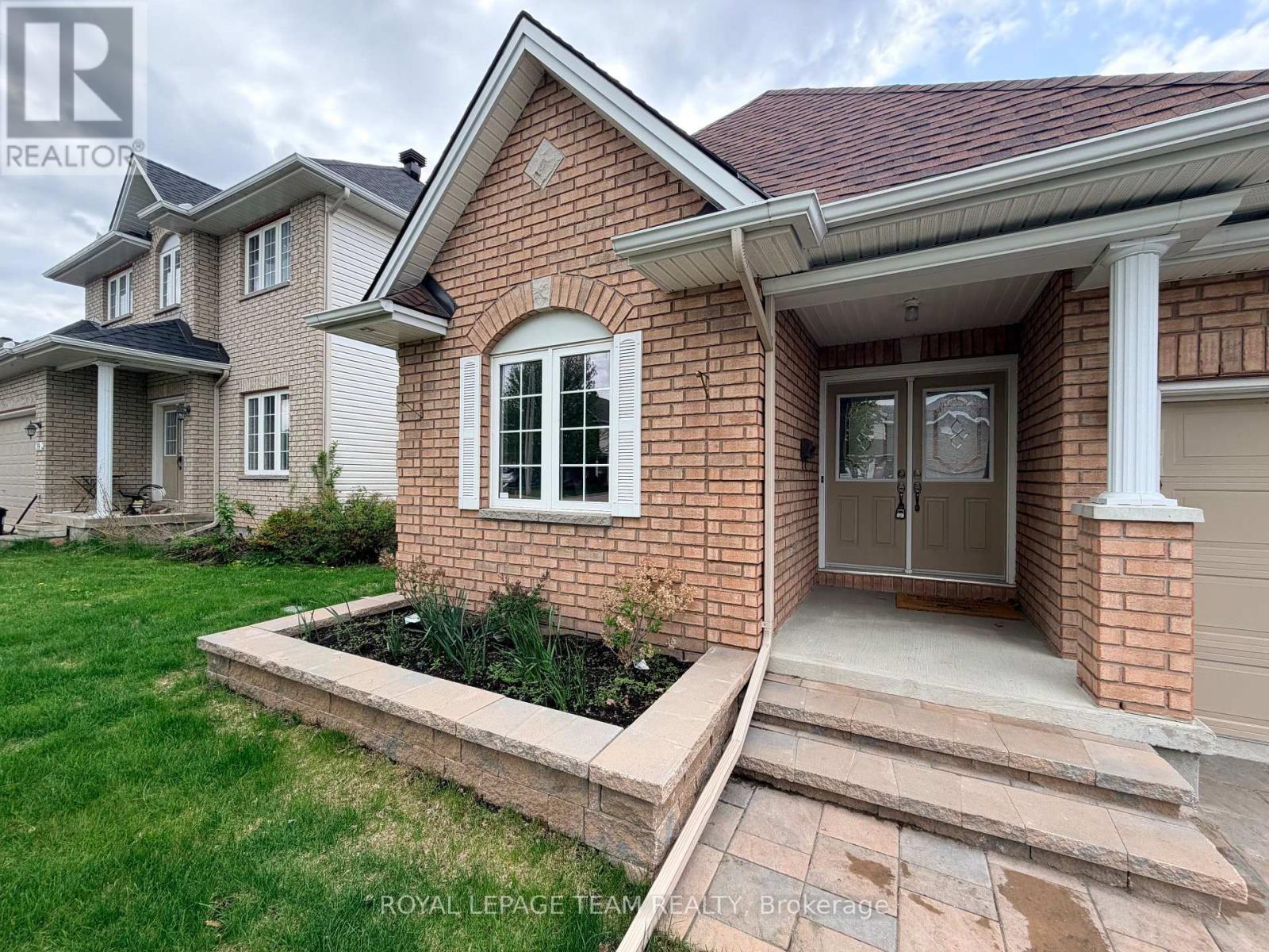 13 MELVILLE ROAD - Image 3
