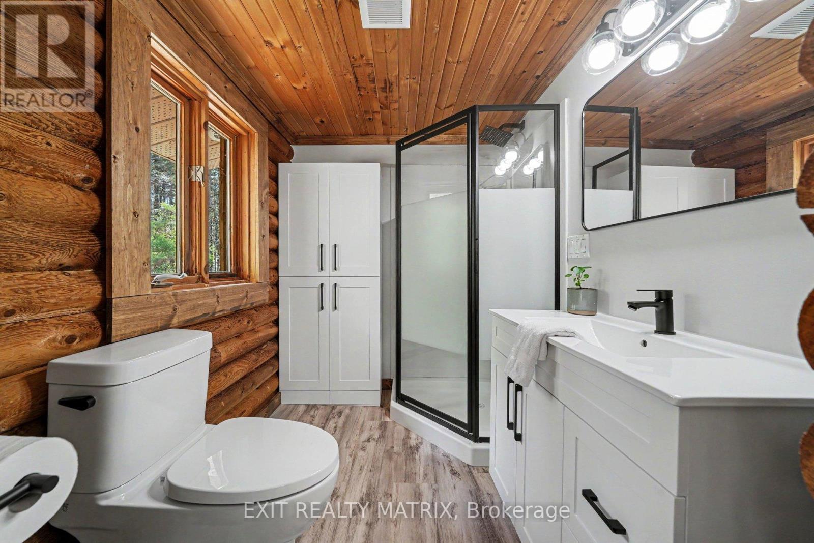 5749 SKAKUM ROAD - 18