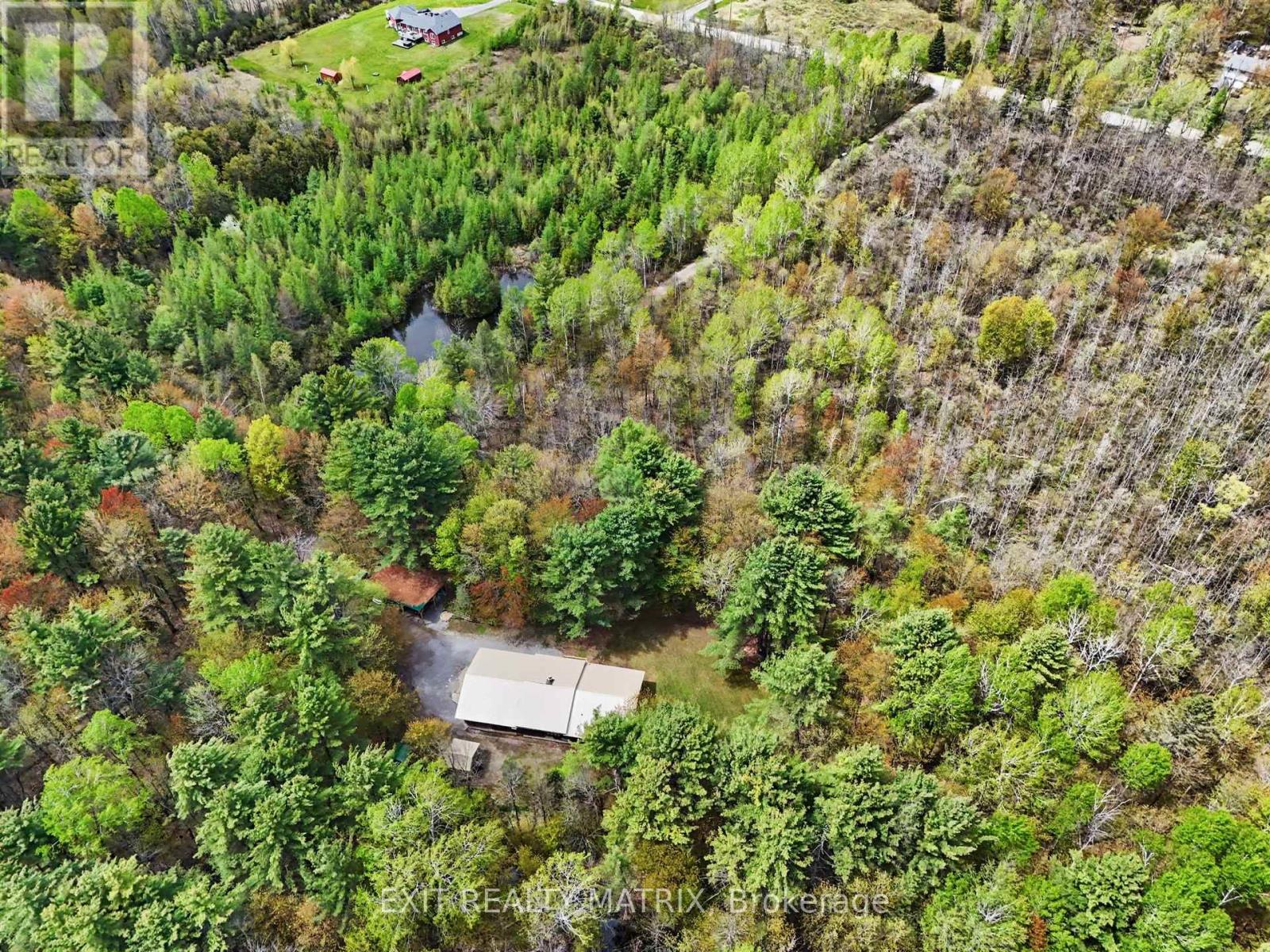 5749 SKAKUM ROAD - 33