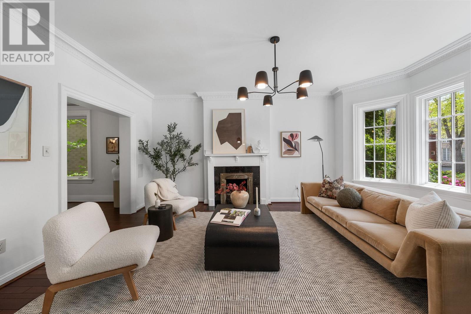 34 BELSIZE DRIVE - 4