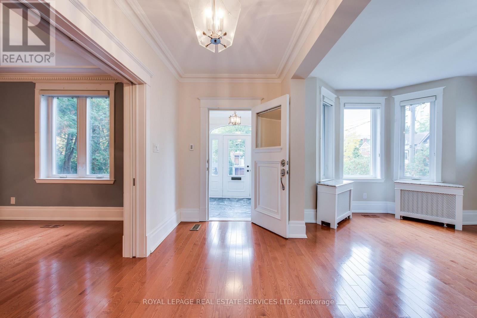 18 SHORNCLIFFE AVENUE - 7