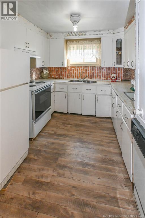 42 rue Ferron Street - 11