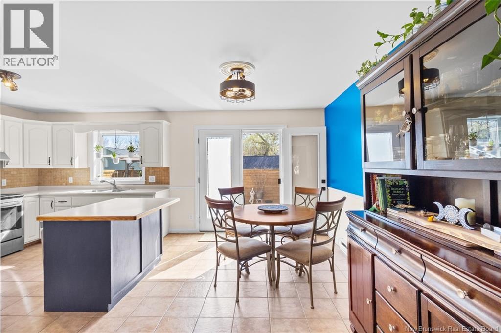 42 Regiment Creek Avenue - 12