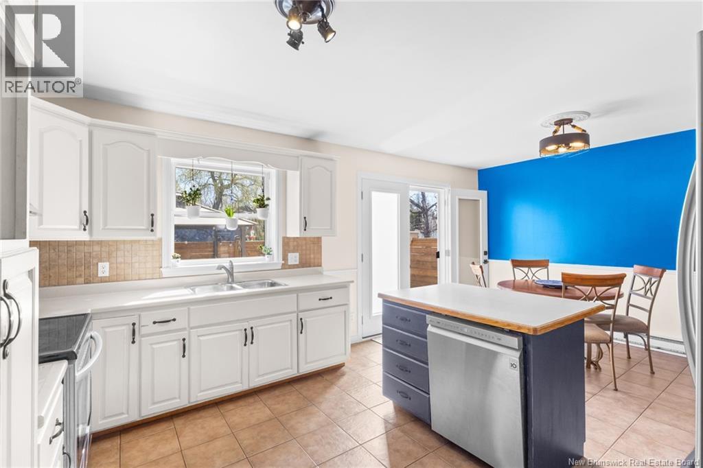 42 Regiment Creek Avenue - 19