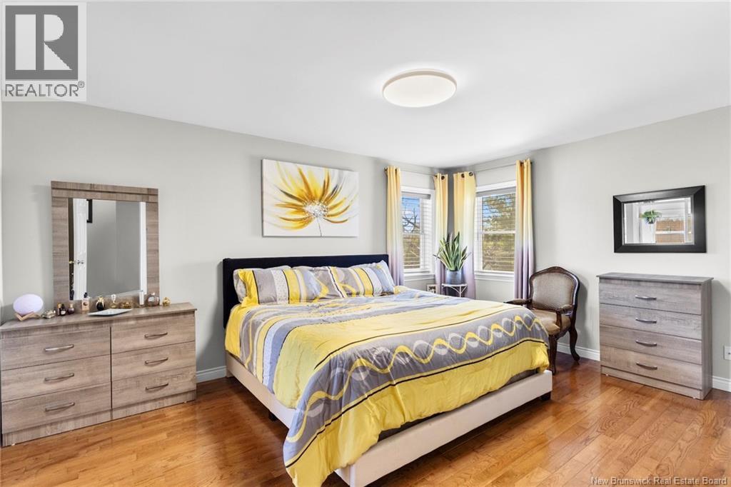 42 Regiment Creek Avenue - 22