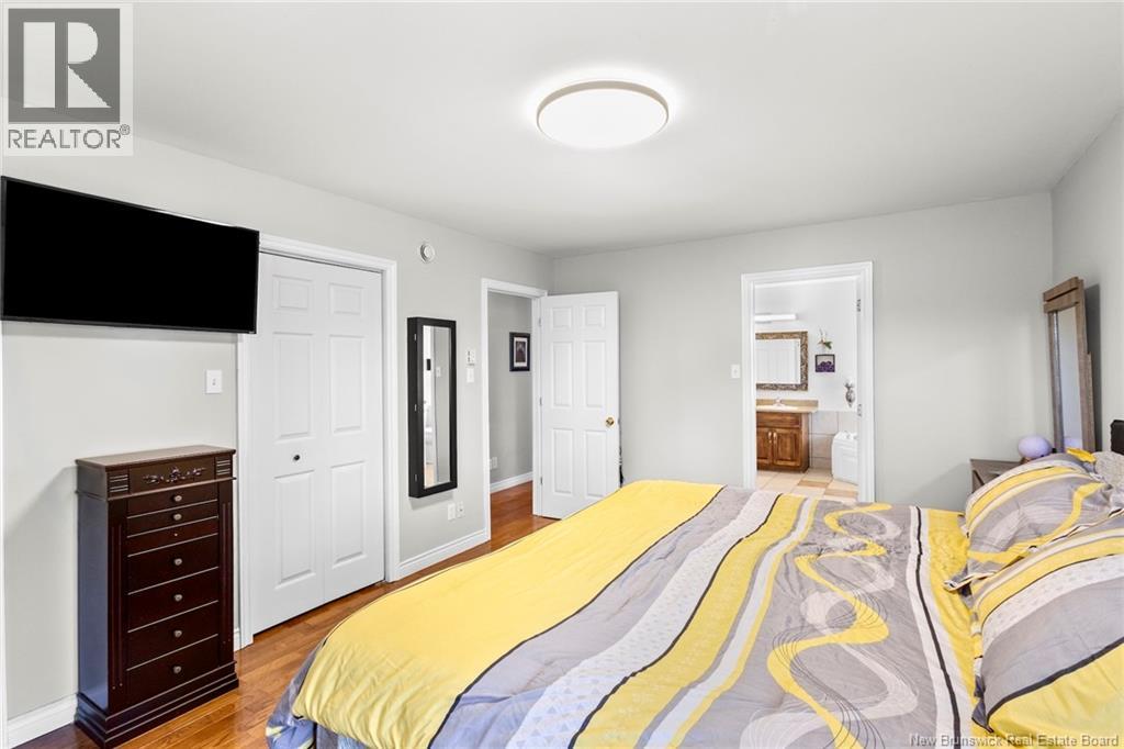 42 Regiment Creek Avenue - 23