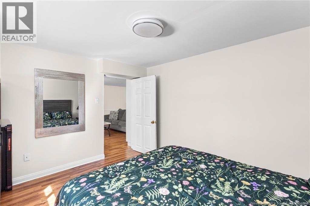 42 Regiment Creek Avenue - 36