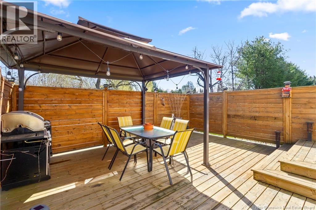 42 Regiment Creek Avenue - 41