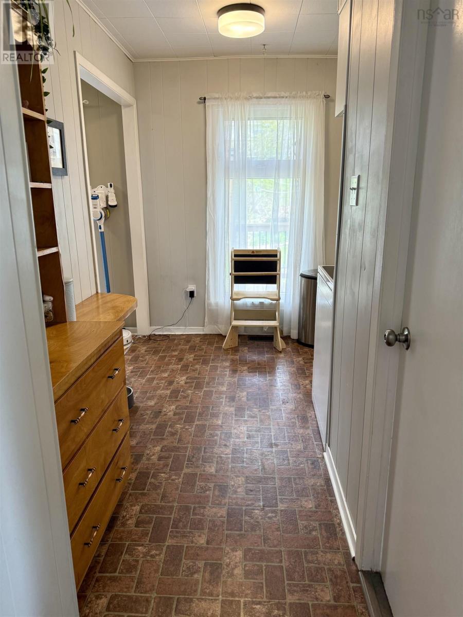 Property 22 of 42 of 46 Dickie Street