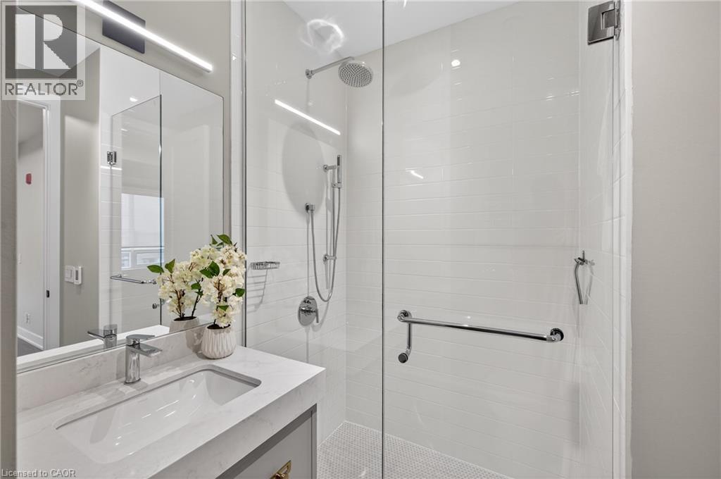 #401 123 MAURICE Drive - 39