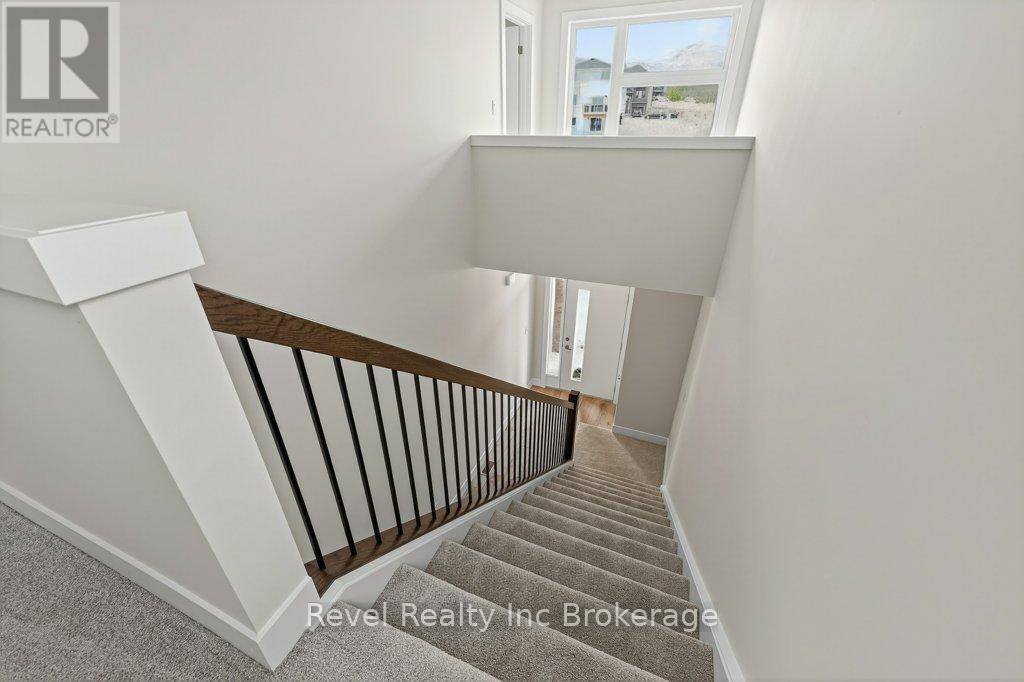 325 KADING CRESCENT - 19