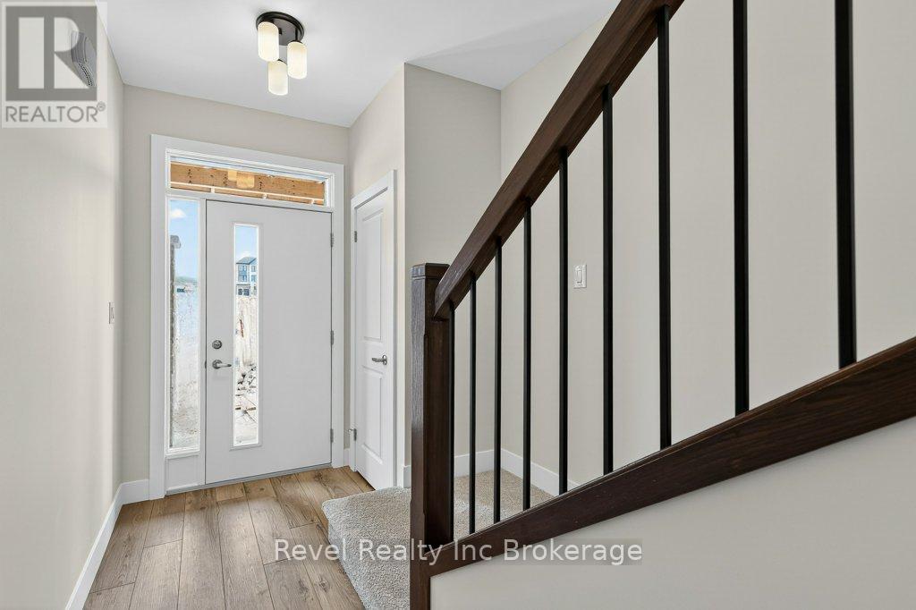 325 KADING CRESCENT - 4
