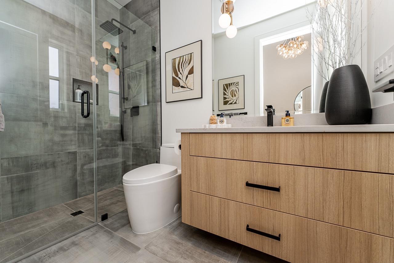 16771 18A AVENUE AVENUE, Surrey