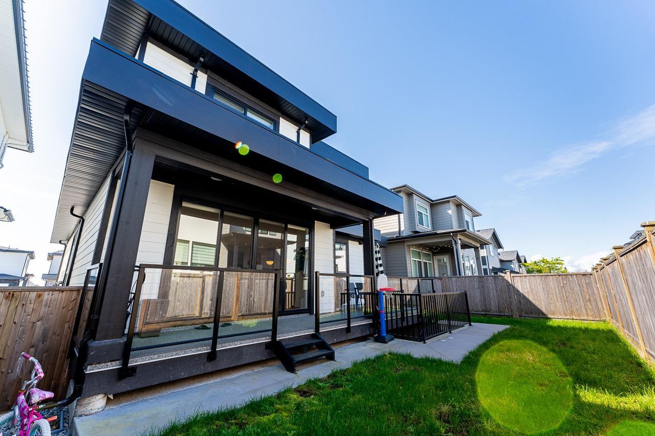 16771 18A AVENUE AVENUE, Surrey