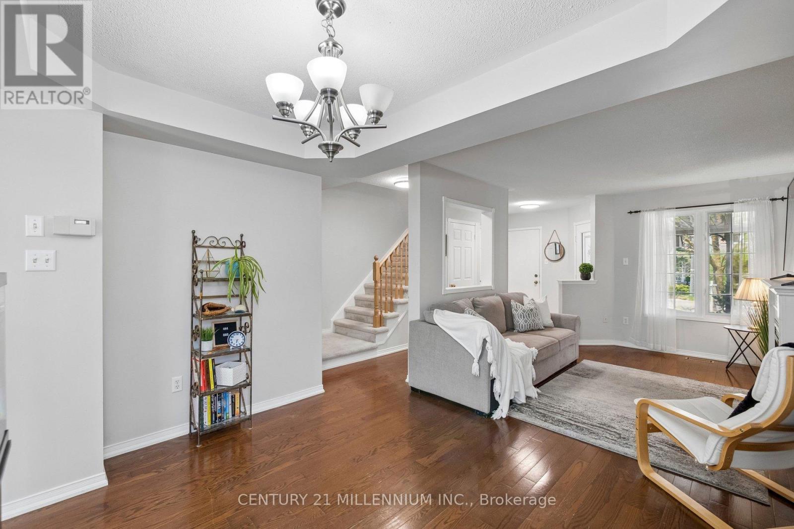 116 WOODROOF CRESCENT - 14